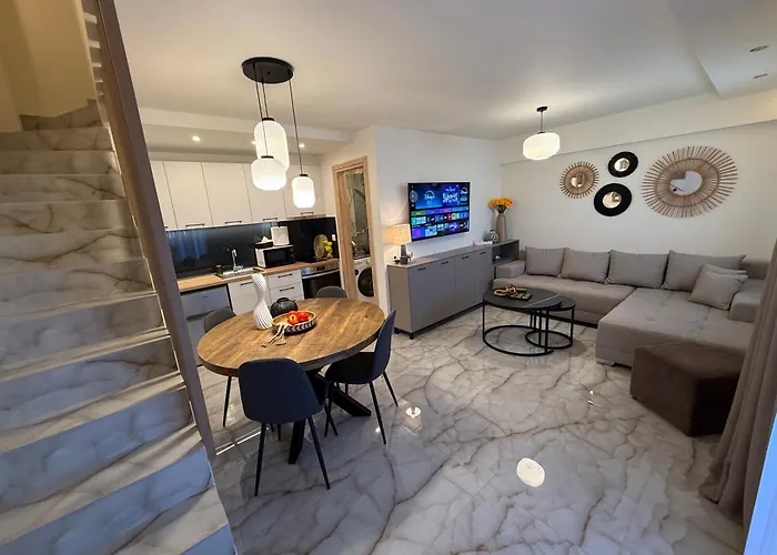 Apartamento Hellenikon Malama *