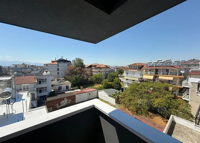 Hellenikon Malama * Paralía