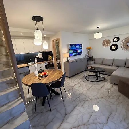 شقة Hellenikon Malama *